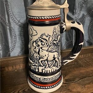 Vintage Avon collectible beer stein 1976 Rocky Mountain Wildlife